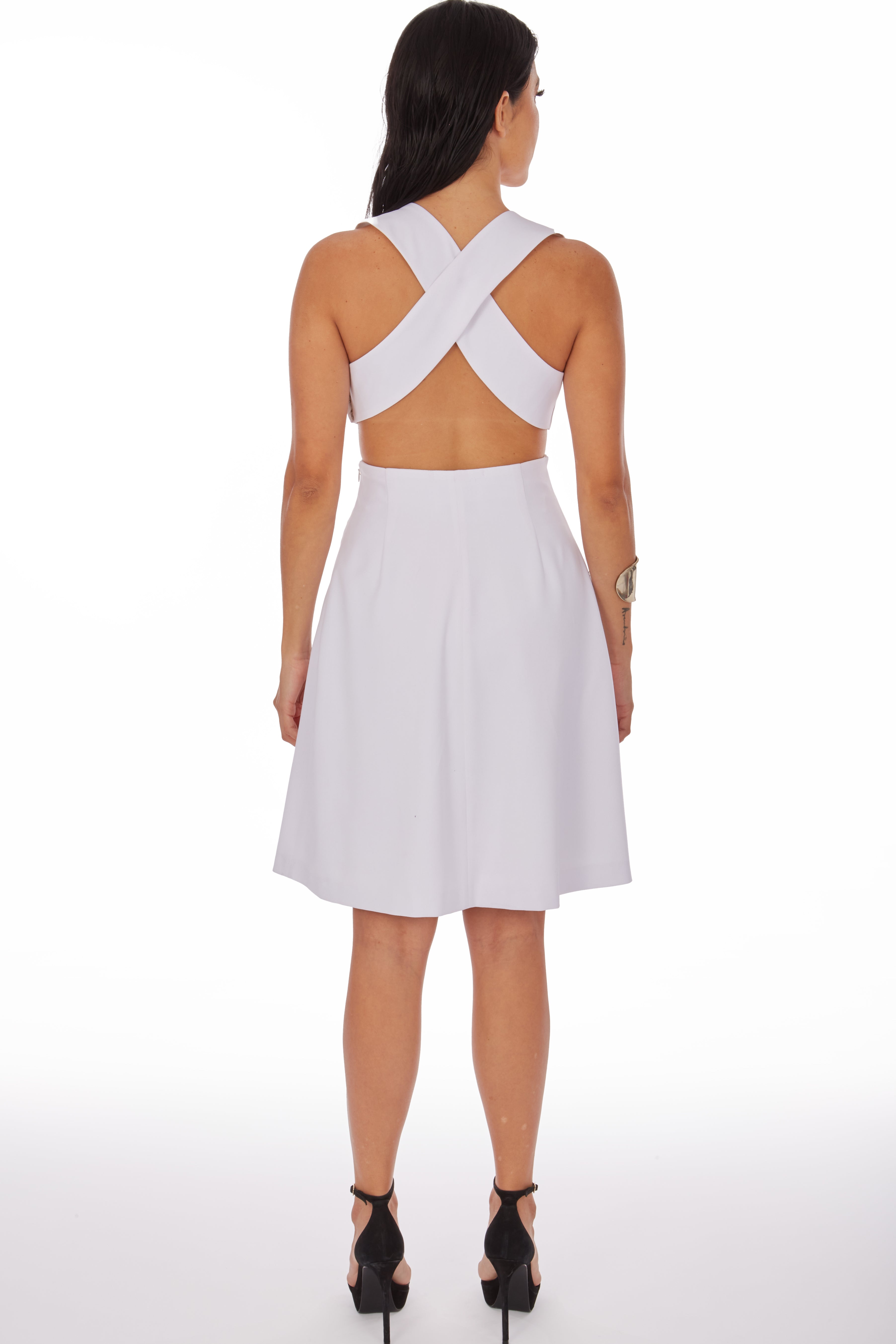 #color_white and black and green stones