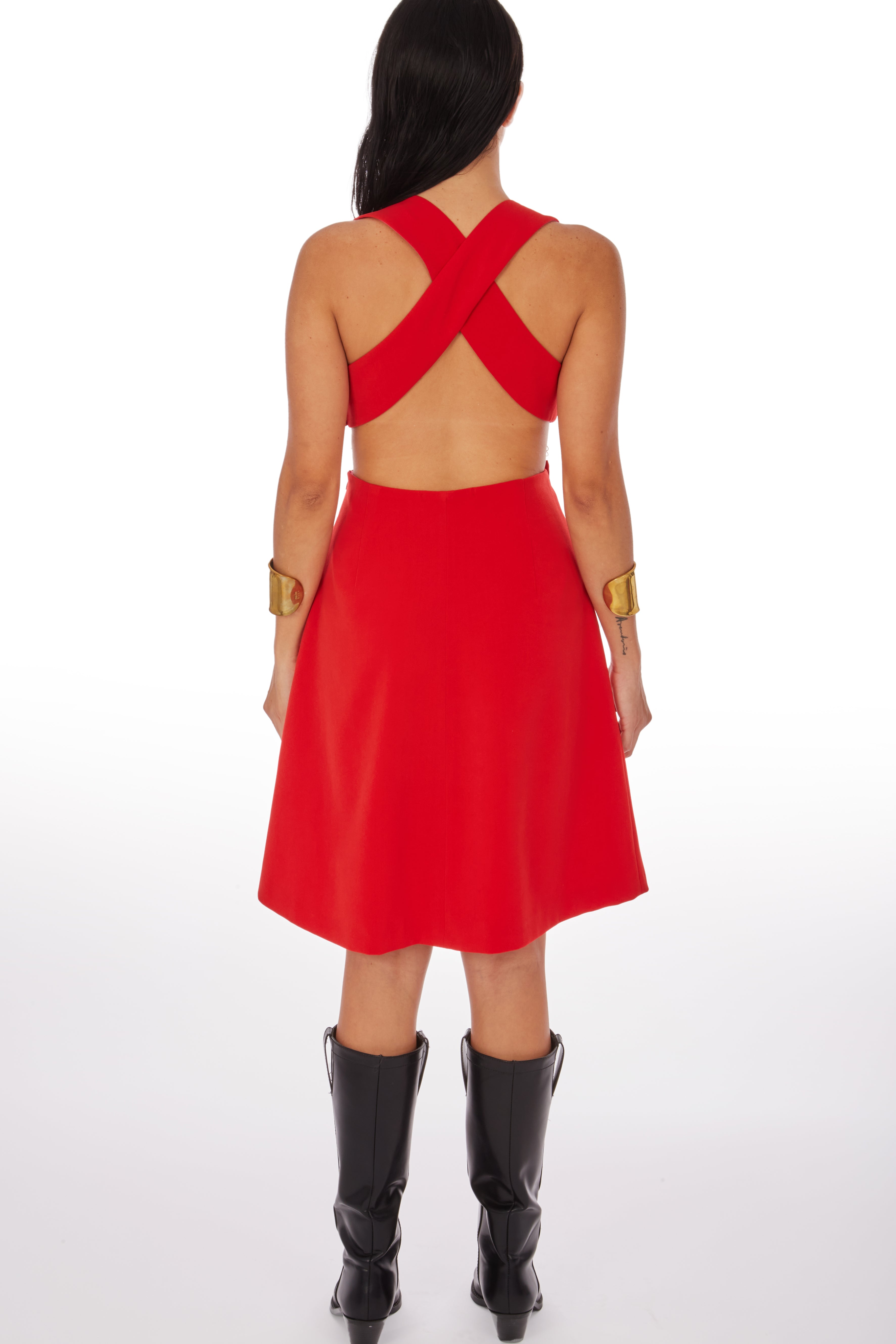 #color_red and yellow and black stones