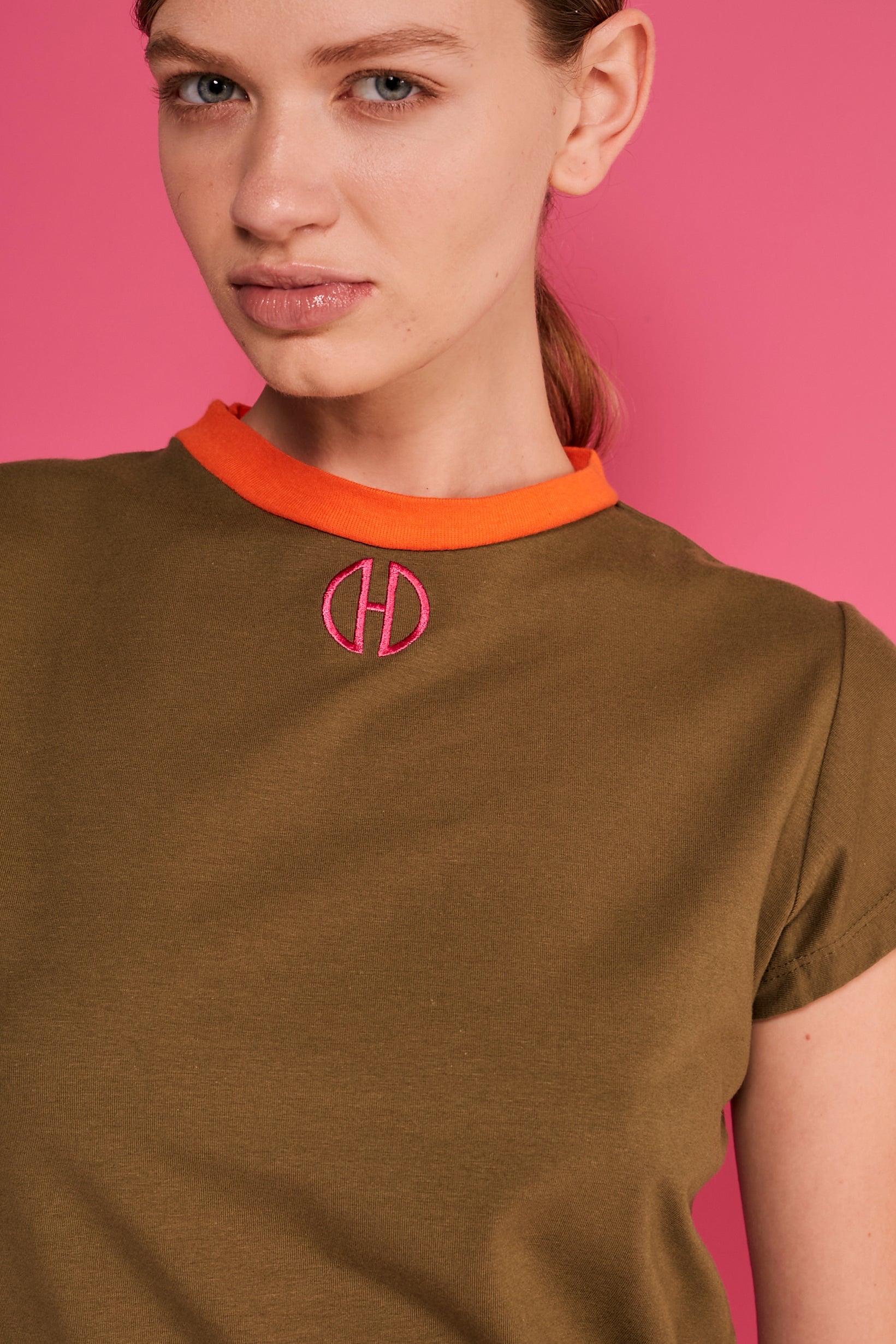 #color_olive with orange