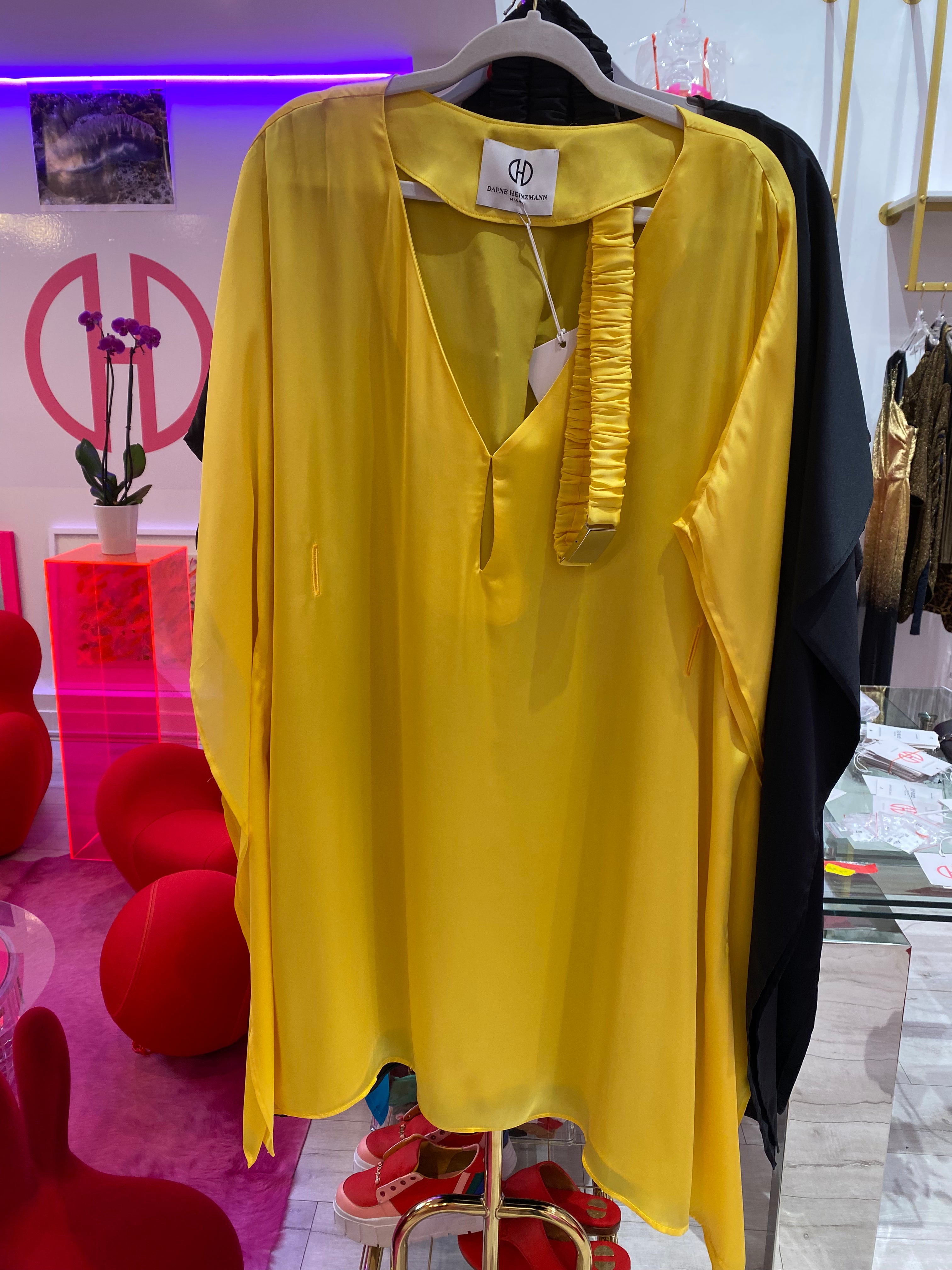 Vik Short Kimono
