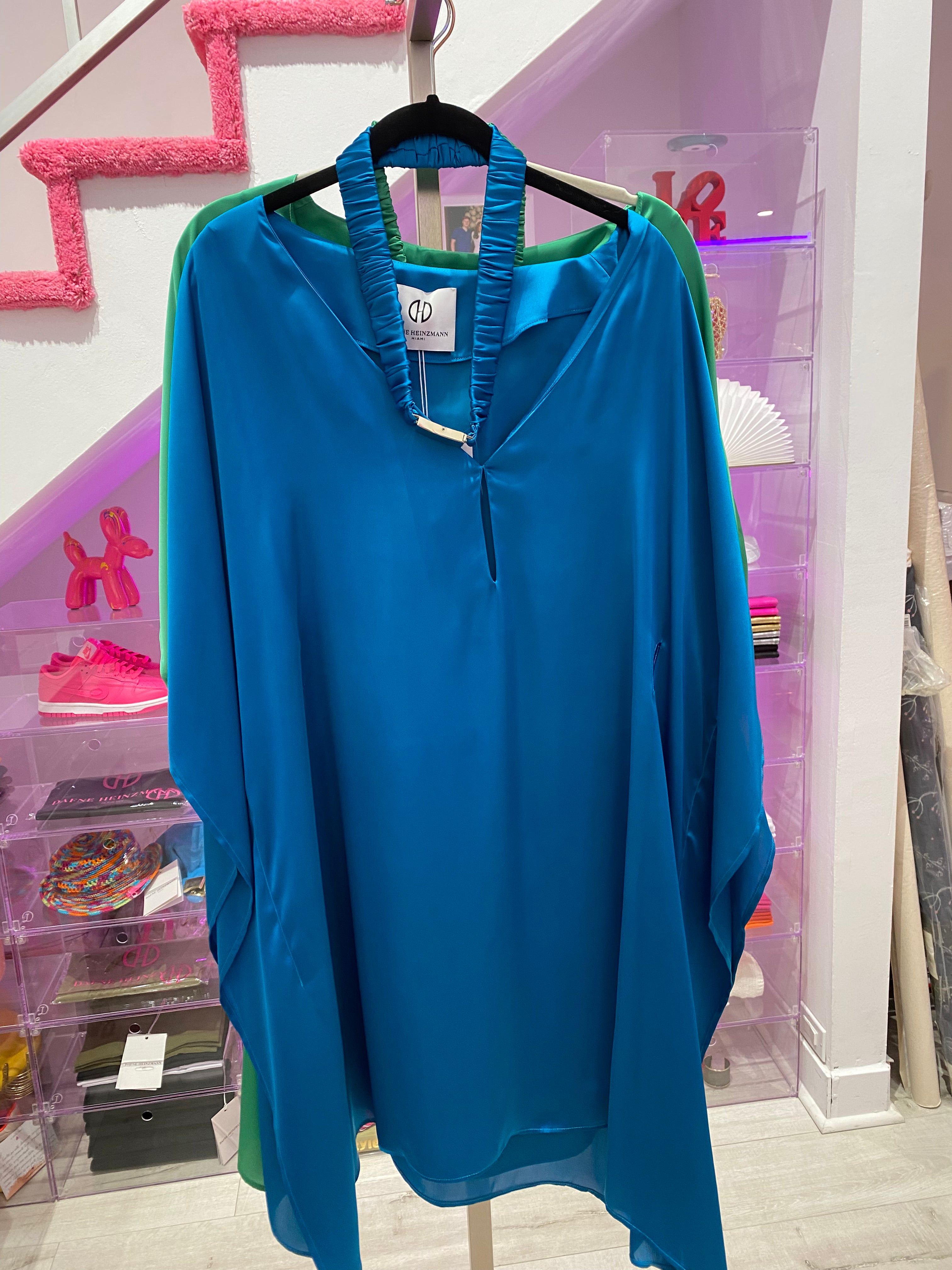 Vik Short Kimono